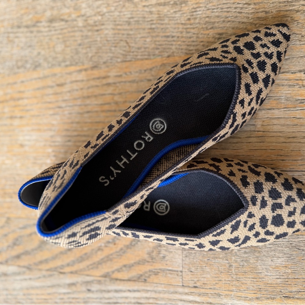 Rothy's Tan and Black Patterned Flats